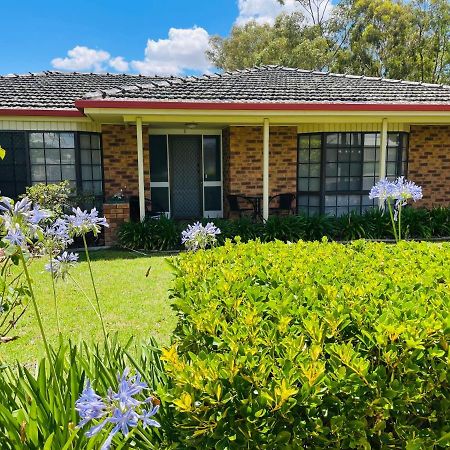 Peaceful 2 Bedroom Home Wagga Wagga Exterior photo